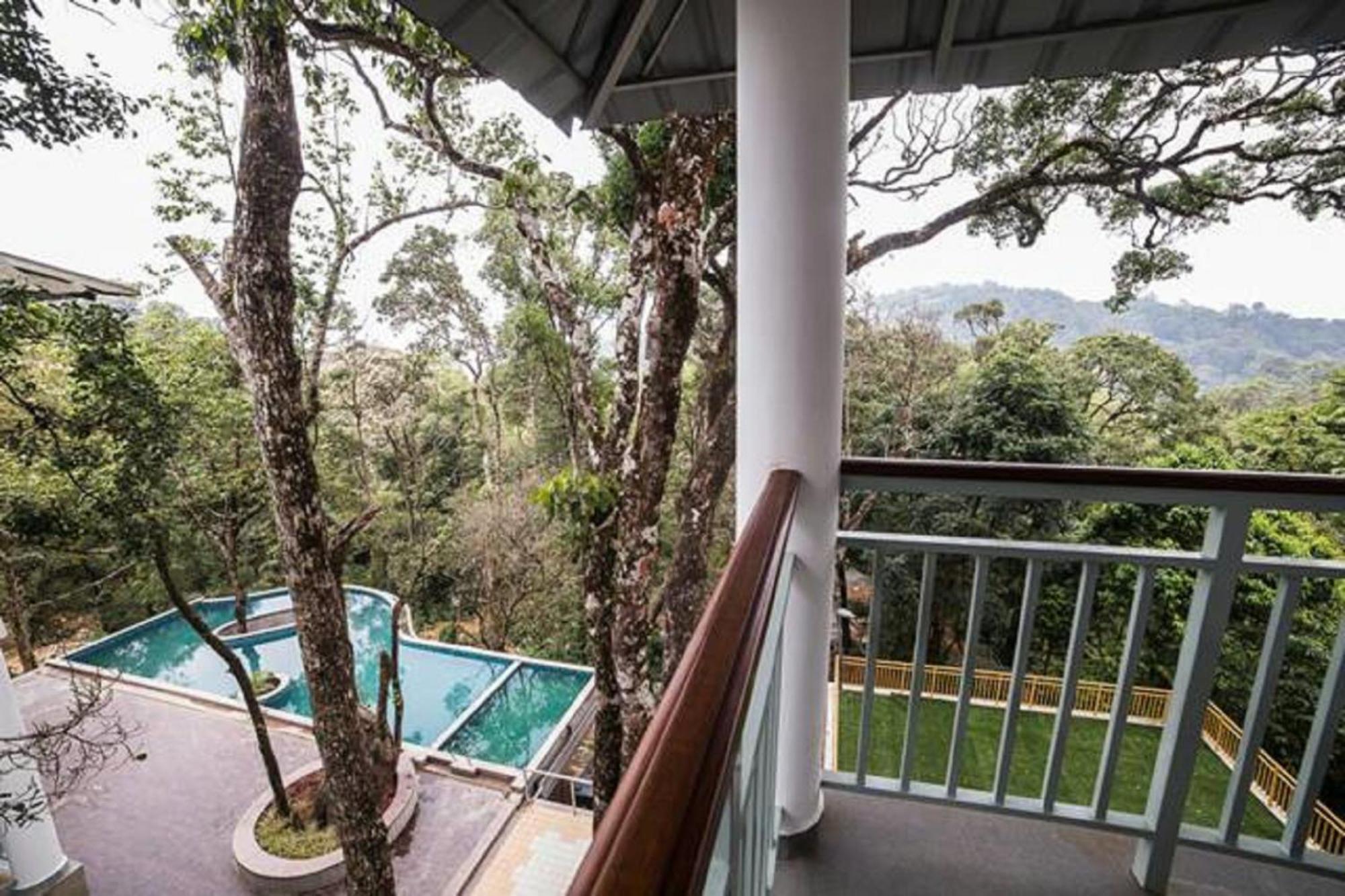 Elixir Hills Suites Resort And Spa Муннар Экстерьер фото