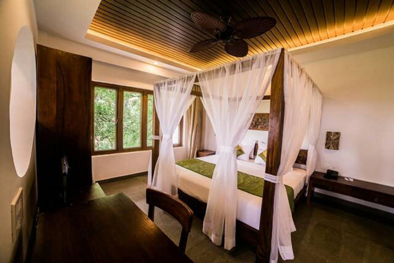 Elixir Hills Suites Resort And Spa Муннар Экстерьер фото